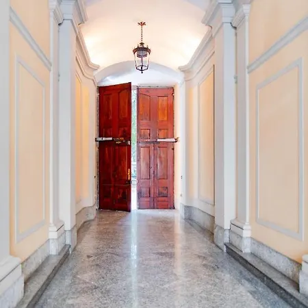 Apartamento The Queen, Ac, Parking By Happyhostorino