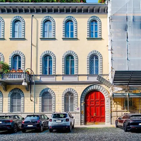 Apartamento The Queen, Ac, Parking By Happyhostorino *