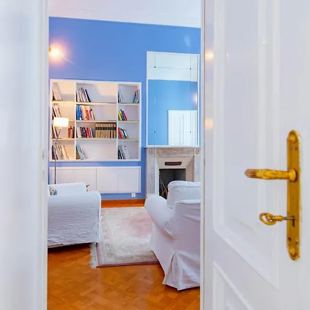 Apartamento The Queen, Ac, Parking By Happyhostorino